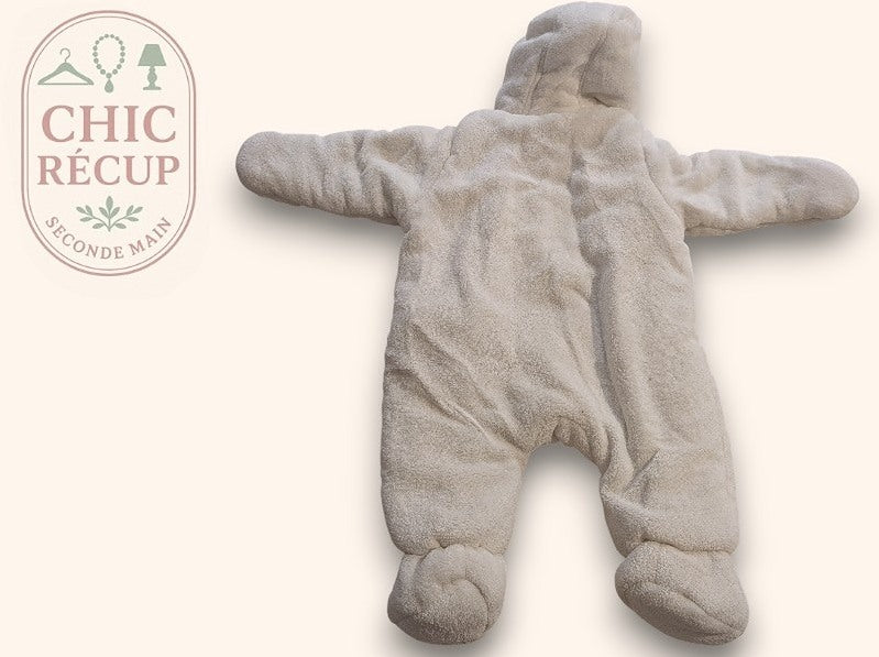 Combinaison bébé chaude et douce avec capuche