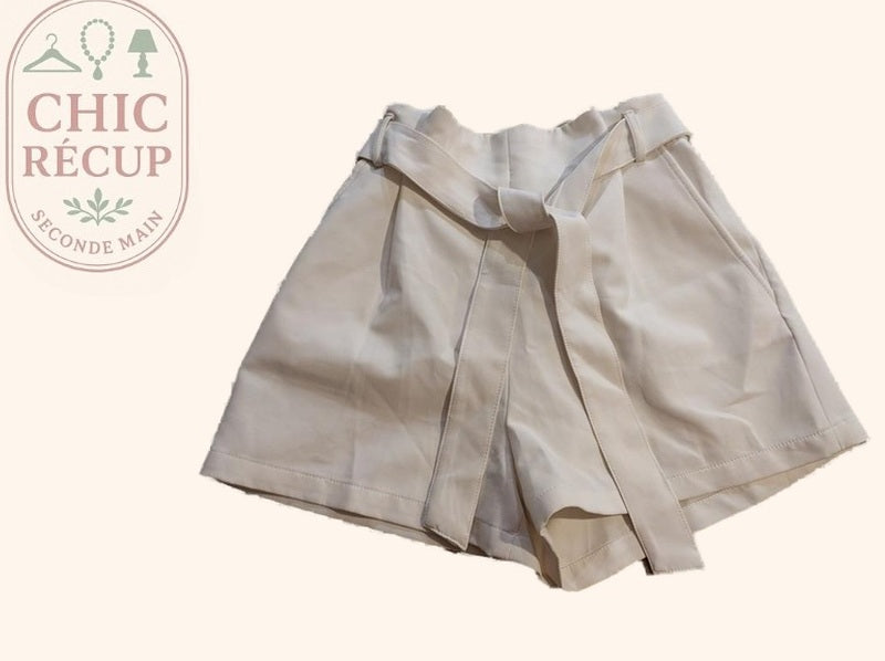 Short Taille Haute Pull & Bear - 34 - Crème - Mache-10