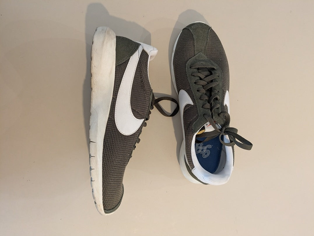 Baskets Nike - 44,5 - Kaki - Thgen-92