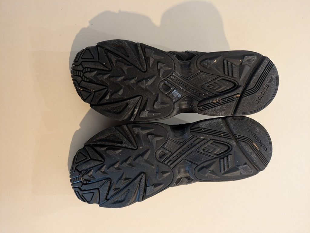Baskets Adidas - 44 - Noir - Thgen-98