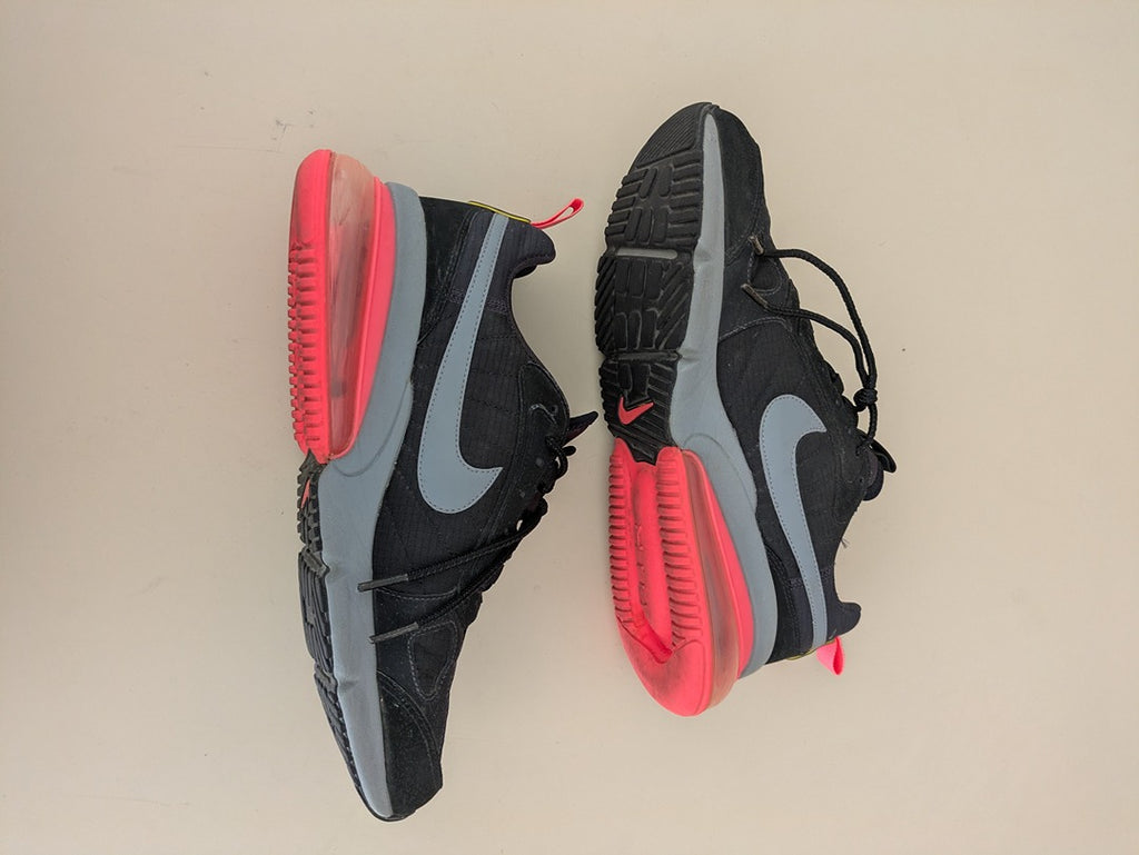 Baskets Nike - 44 - Noir
