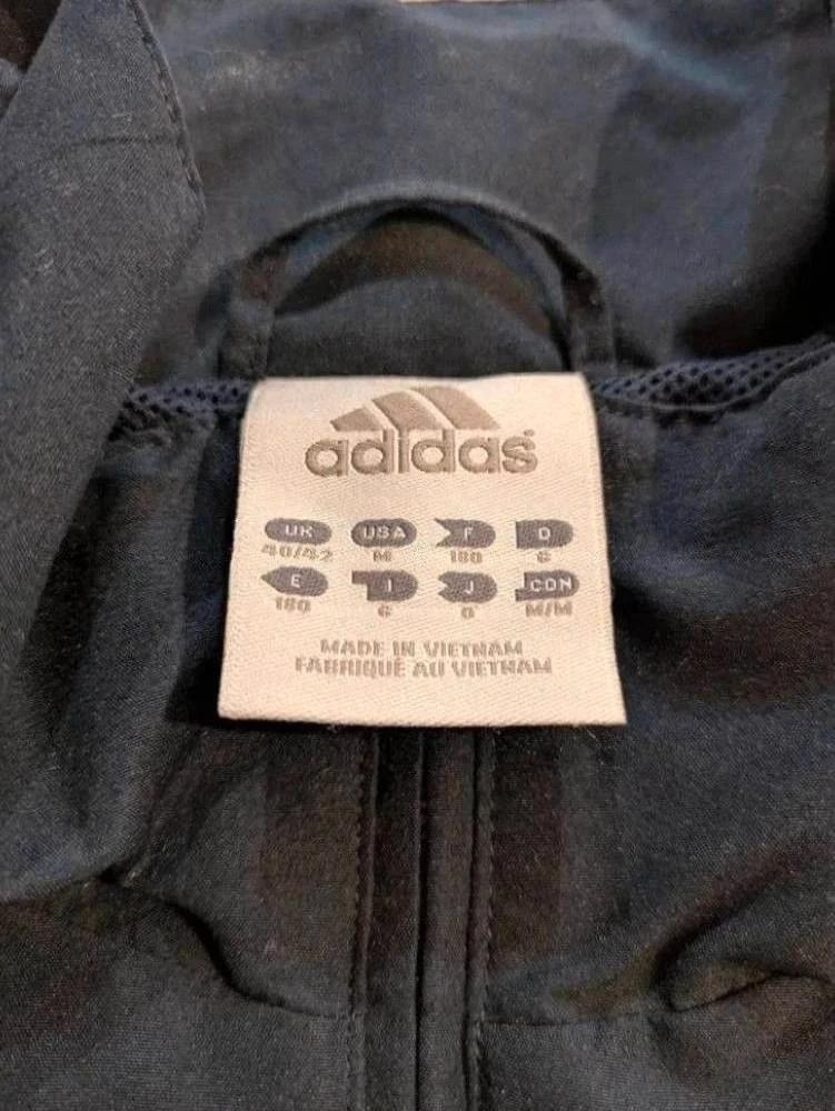 Survetement adidas – L – Marine – État : Excellent